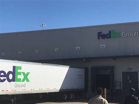 FedEx Ground has confirmed that a worker died at their Olive Branch facility on Nail Road. ... One killed in accident at FedEx Ground in Olive Branch Action News 5 Staff 5/2/2022.. 