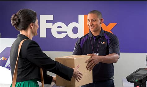 23111 Lahser Rd. Southfield, MI 48033. US. (800) 463-3339. Get Directions. Distance: 3.22 mi. Find another location. Looking for FedEx shipping in Oak Park? Visit the FedEx location inside Office Depot at 21110 Greenfield Rd for Express & Ground package drop off, pickup, supplies, and packing service.