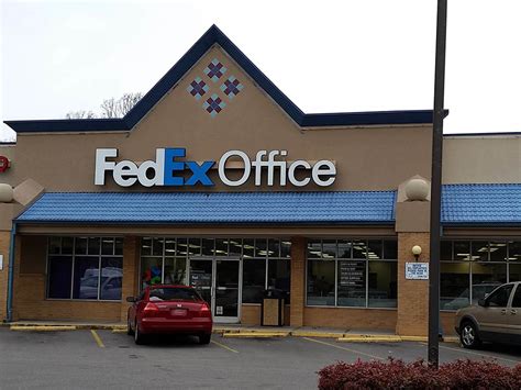 FedEx Drop Box is located at 2560 Bertelkamp Ln in Knoxville, Tennessee 37931. FedEx Drop Box can be contacted via phone at 800-463-3339 for pricing, hours and directions.
