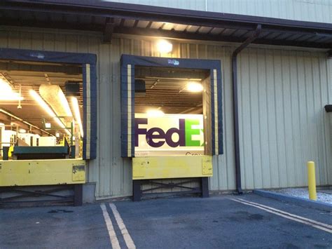  Use our locator to find a FedEx location near you or browse our directory. . 