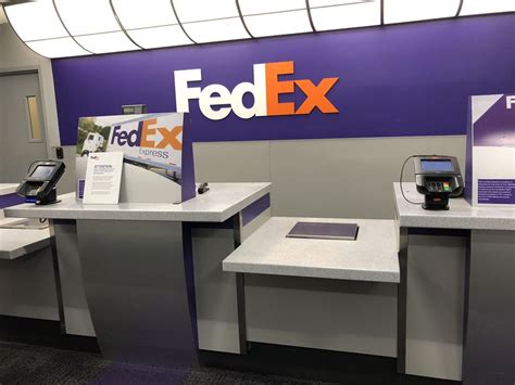 FedEx Ship Center at 2503 Frank Albert Rd, Tacoma, WA 98424. Get FedEx Ship Center can be contacted at (800) 463-3339. Get FedEx Ship Center reviews, rating, hours, phone number, directions and more. .