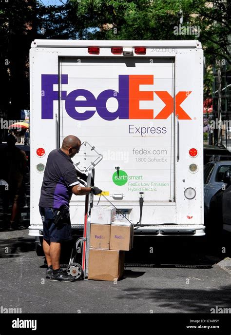 Fedex upper west side nyc. The Apple Store in New York City is not just a retail space where you can purchase the latest Apple products, it is also a hub of innovation and creativity. The Genius Bar has been... 