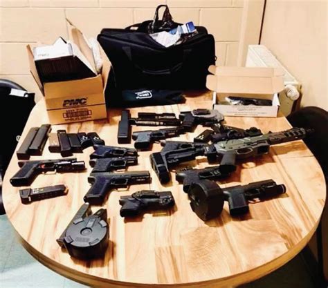 Feds arrest, charge Chelsea felon they say deals machine guns