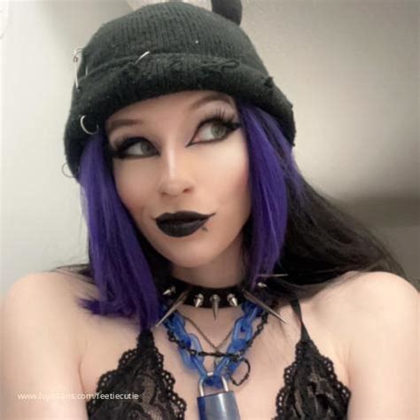 🍆 [PPV] Feetiecutie Onlyfans Leaked