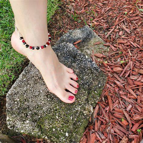 Feetpics .com Porn