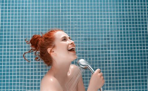 Femme nu sou la douche. Things To Know About Femme nu sou la douche. 