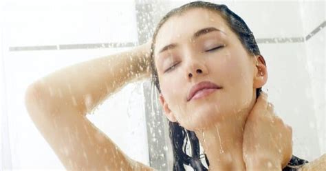 Femme nu sous la douche. Things To Know About Femme nu sous la douche. 
