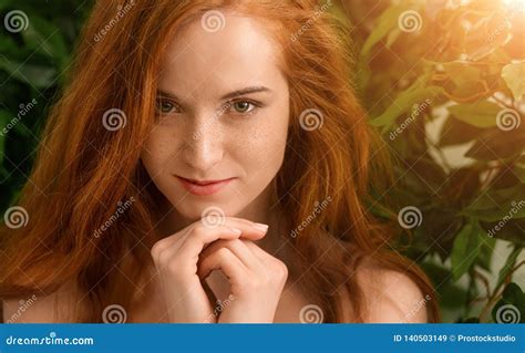 Femme rousse nue. Things To Know About Femme rousse nue. 