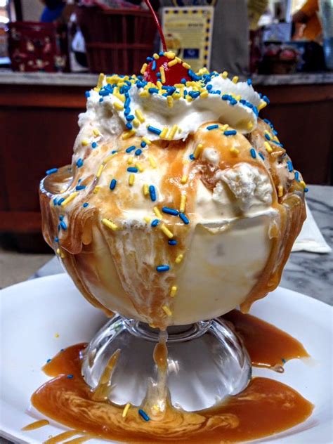 Fentons - Founded in Oakland, CA in 1894, Fentons Creamery is a landmark institution that has served generations its famous handcrafted ice creams and sauces. Our ice cream sundaes are world famous – …