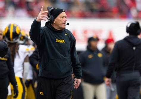 Ferentz revisits fair catch call, says Iowa got ‘screwed’ out of 11 wins
