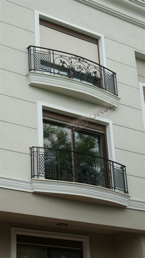 Ferforje fransız balkon modelleri