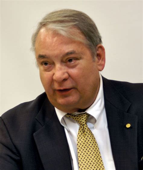 Ferid Murad &ndash; Biographical -