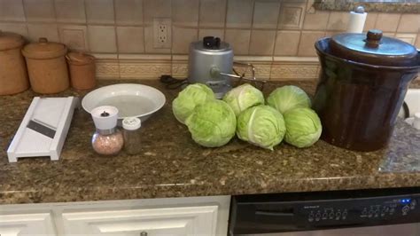 Fermenting Cabbage / Sauerkraut in a Harsch Crock Pot - Part 1