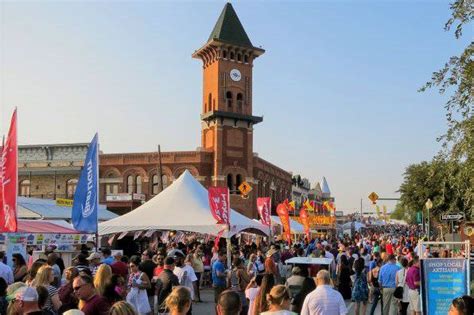 Festivals in dallas. Best Times to Visit for Sporting Events and Festivals . You won’t grow bored in Dallas, especially if you’re a fan of sports, art, and food. “There are a lot of events in the DFW metro, from ... 