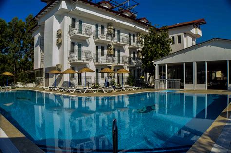 codini.rgarabwor.edu.pl. 