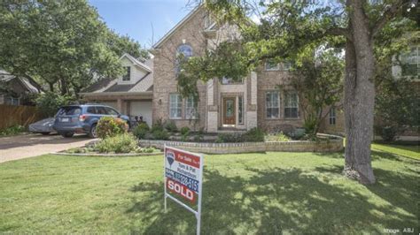 Fewer homes are worth $1 million in the Austin area, market reports show