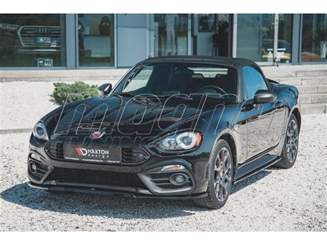 Fiat 124 spider body kit.  Fitting available.  Optional: side extensions...