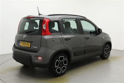 Fiat Panda 1.0 Hybrid RED Hoge instap Apple Car Play A