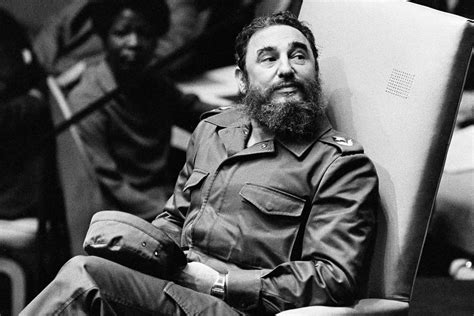 Fidel castro y la revolución cubana. - Meledina, ou, a história duma prostituta.
