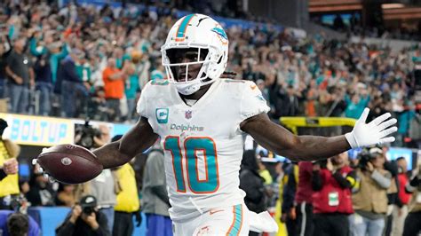 Field yates ppr rankings. Fantasy Football PPR Rankings Featuring individual and composite rankings from Mike Clay, Field Yates, Eric Karabell, Tristan H. Cockcroft and Eric Moody. PPR leagues award an extra... 