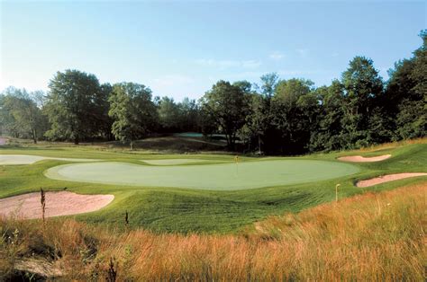 Fieldstone golf club. Fieldstone Golf Club is a 71-hole course designed by Dr. Michael Hurdzan and Dana Fry, located on elevated terrain with bent grass fairways and greens. The course offers a … 