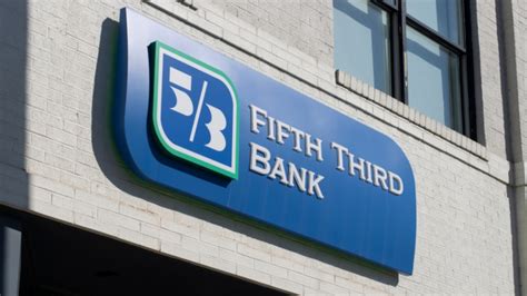  The Fifth Third Mobile App is like having your own personal branch right inside your pocket, 24/7. Check balances, transfer money, make a mobile deposit, and more—right from your mobile device. Watch this short demo and see how easy it is to manage your money with our mobile banking app—anywhere, anytime. . 