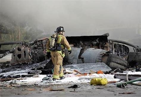 Fighter jet crashes miramar. Things To Know About Fighter jet crashes miramar. 