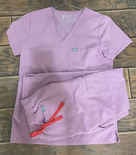 Top 10 Best Scrubs in San Francisco, CA - May 2024 - Yelp - ITC Medical, Banner Uniform Company, Round Medical Supply & Uniforms, Saidi scrubs & Accessories, Everlasting Shop, T-Shirt Fever, Aramark Uniform Services, Stitch N Ink, Potrero Cleaner Alterations, BYOG build your own garment. 