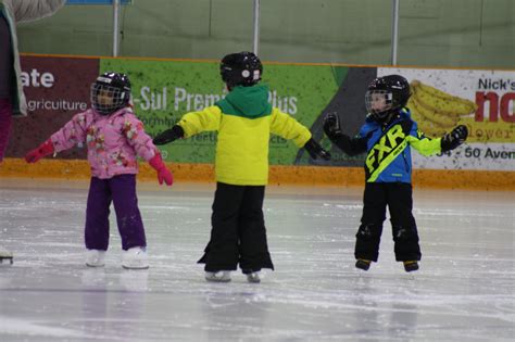 Figure Skating Club Vegreville Skating Club skating