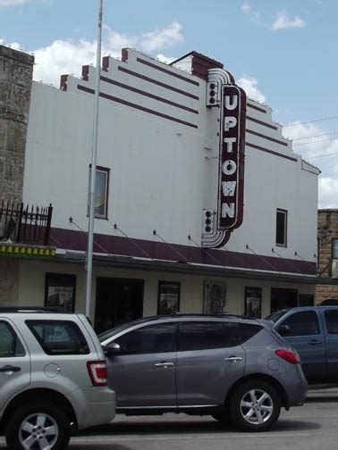 File:Uptown Theater, Marble Falls, TX IMG 1972.JPG