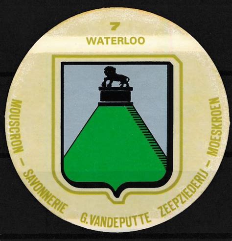 File:Waterloo & City line flag box.png - Wikimedia …