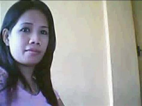 Filipinawebcam. This is an online Filipino chat room without registration, and monitoring is done to respect the culture of the Pinoy people. Interesting Facts: There are about 100 million People in the Philippines, with majority speaking Filipino and English. Close to 10% of Filipinos live outside the Philippines. Chat with hot Filipinas in this free Filipino ... 