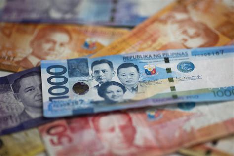 Filipino pesos to dollars. Things To Know About Filipino pesos to dollars. 