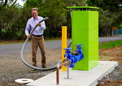 Fill station. Bottle filling stations are similar to regular paper cup coolers, but they encourage re-use of water containers and require fewer trips back and forth. With plastic waste being one of the most pressing issues threatening the environment, filling stations are becoming increasingly popular. 
