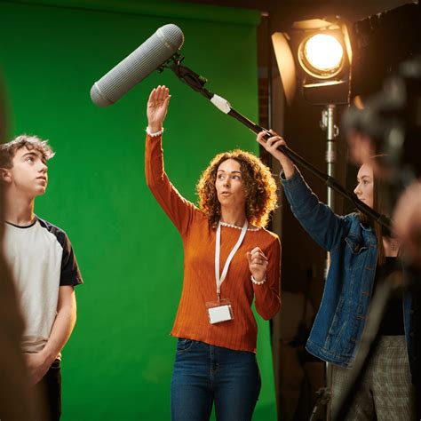 Film Studies Degrees in the UK SI-UK