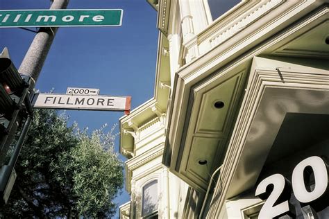 Top 10 Best Fillmore Street Lunch Restaurants in San Francisco, CA - May 2024 - Yelp - Troya, La Mediterranee, Vixi, A La Turca, Le Cafe du Soleil, Patxi's Pizza. 
