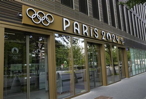 Financial investigators probing suspected contracts descend again on HQ of Paris Olympic organizers