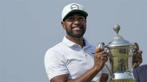 Finau holds off Rahm to take Mexico Open for 6th career win