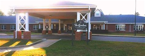 Find 3 Assisted Living Facilities near Pine Bluff, FL 23 Reviews