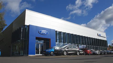 Find Ford car dealers in the UK on Auto Trader