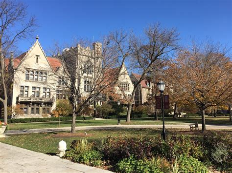 Find Hotels near University of Chicago in Hyde Park