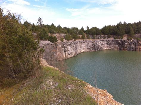 Find Rock Quarries in Gainesboro, TN