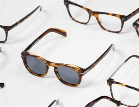 Find a Retailer Near You For Love & Lemons.