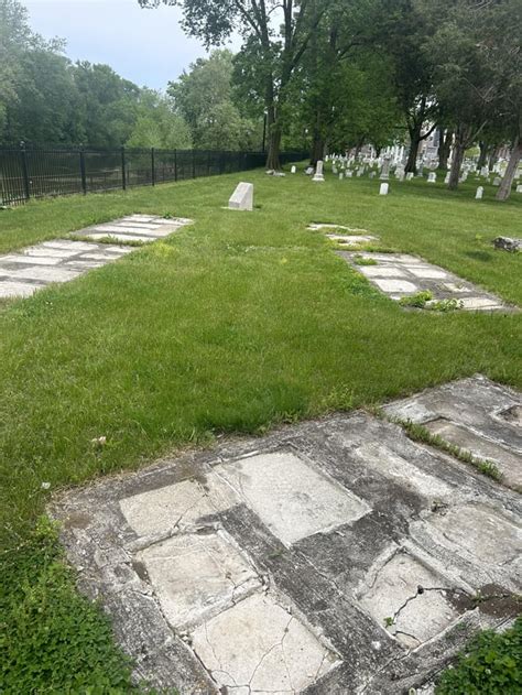 Find a grave riverside cemetery.  The World’s largest gravesite collection.  Fin...