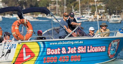 Find an Australian Boat Licence Course near you