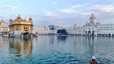 Find cheap flights from Amritsar to New Delhi - DEL) - KAYAK