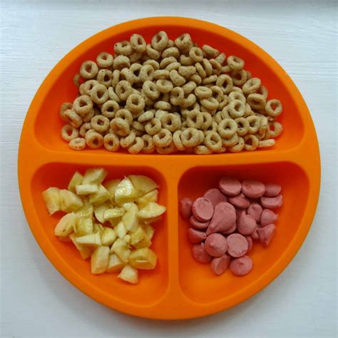 Finger foods for 1 year olds. Baby. Feeding. The Best Finger Foods for Babies. Updated February 08, 2022. |. 4 min read. How exciting that your baby is about to graduate from mushy foods … 