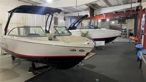 If you’re looking for a fun way to spend your day on the water, renting a boat in Lake of the Ozarks is an excellent choice. With over 1,100 miles of shoreline and crystal clear wa...