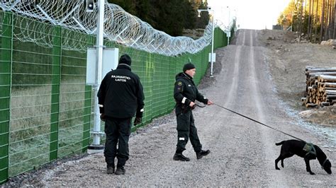 Finland considers closing border crossings with Russia to stem an increase in asylum-seekers