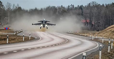 Finnish air force training jet crashes; pilots eject